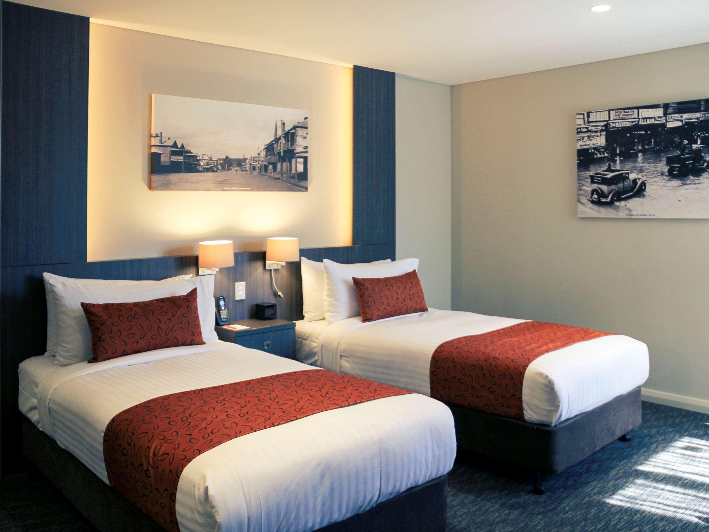 Mercure Orange Exterior photo