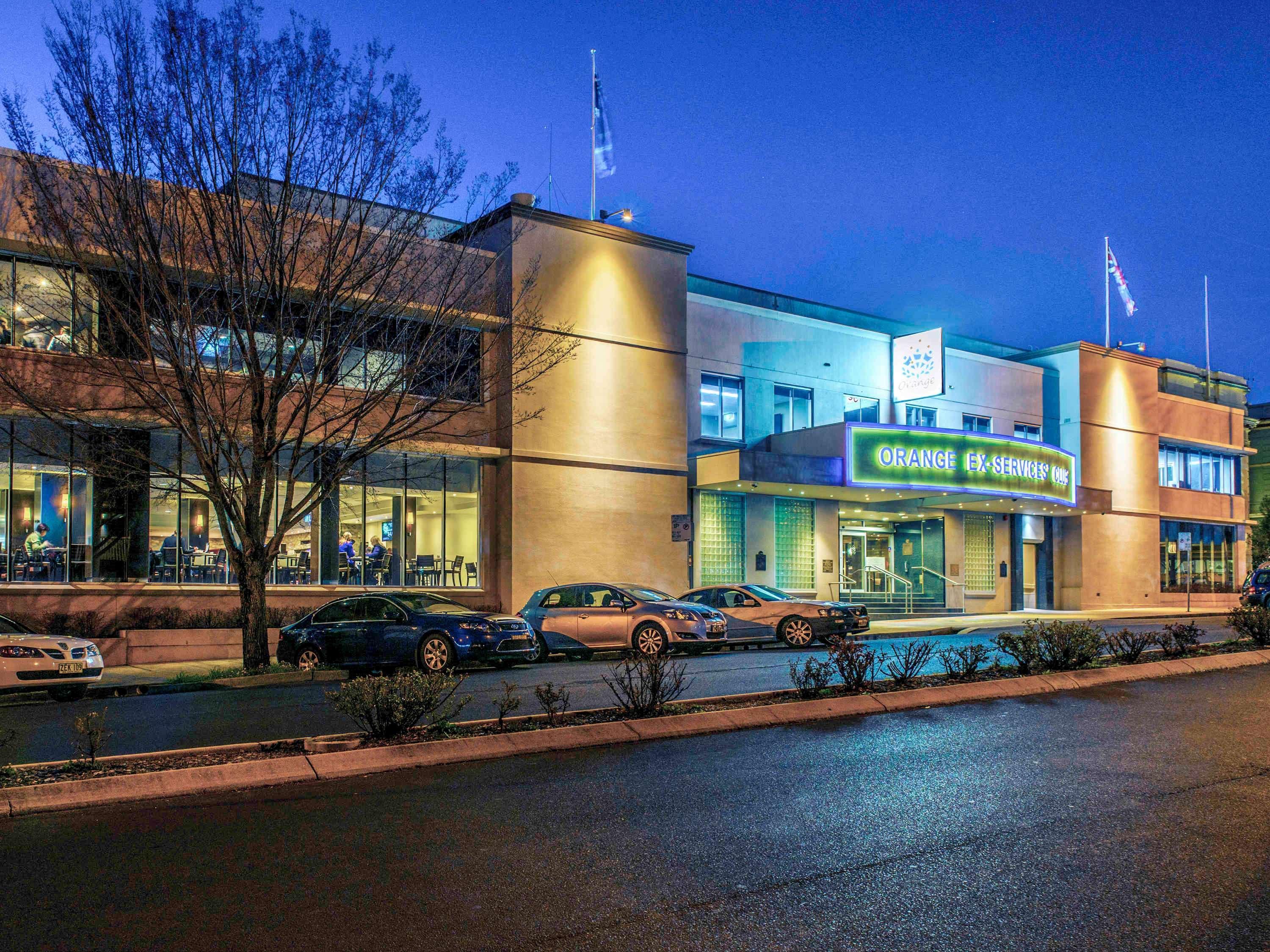 Mercure Orange Exterior photo