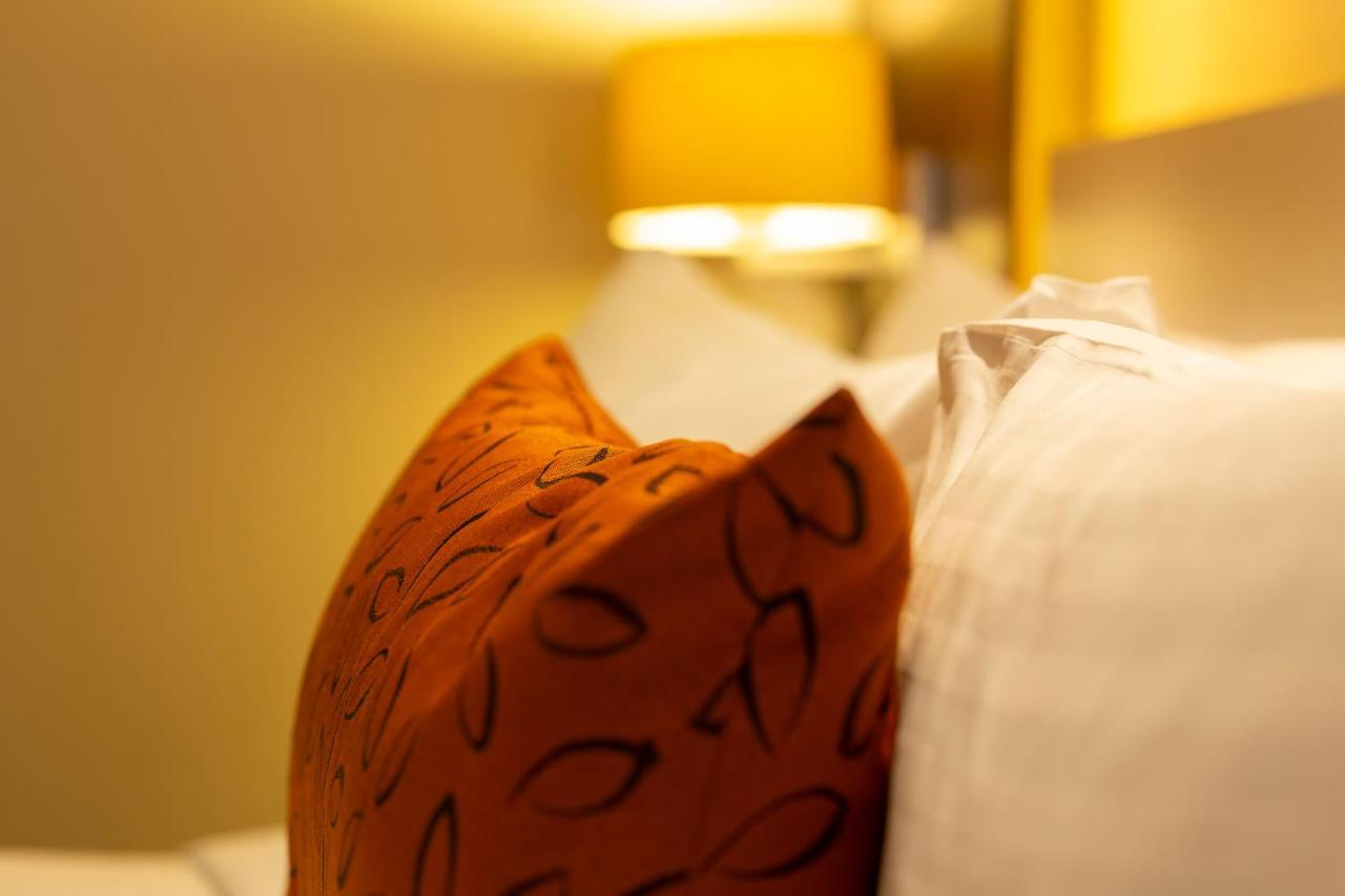 Mercure Orange Exterior photo